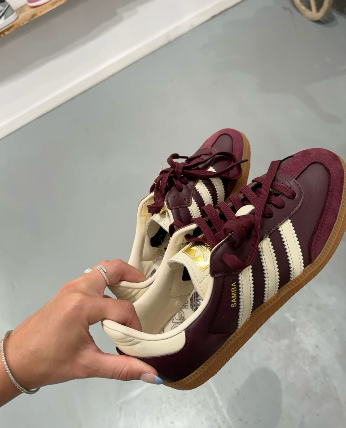 Adidas Samba OG Cherry
