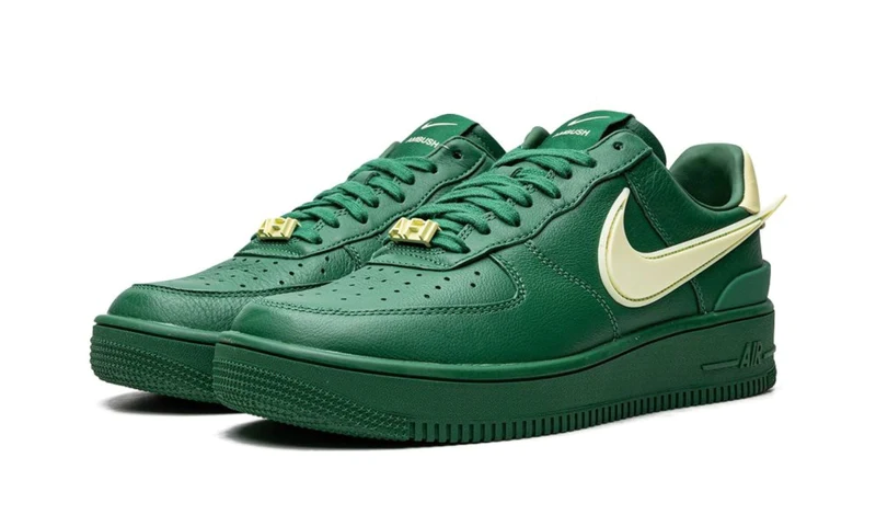 Air Force 1 Low Ambush Pine Green