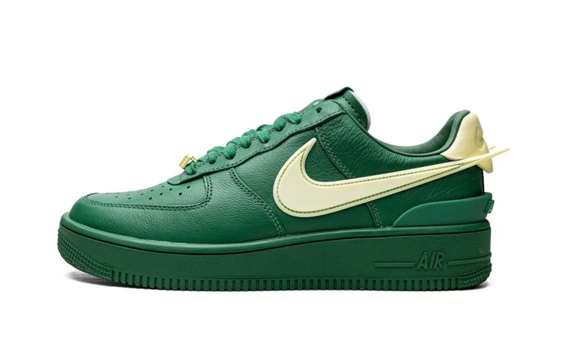 Air Force 1 Low Ambush Pine Green