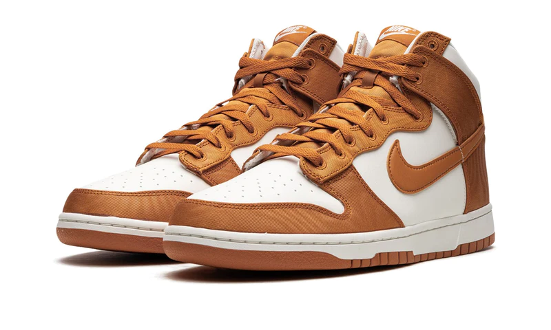Dunk High Monarch