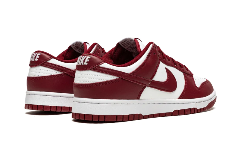 Dunk Low Team Red