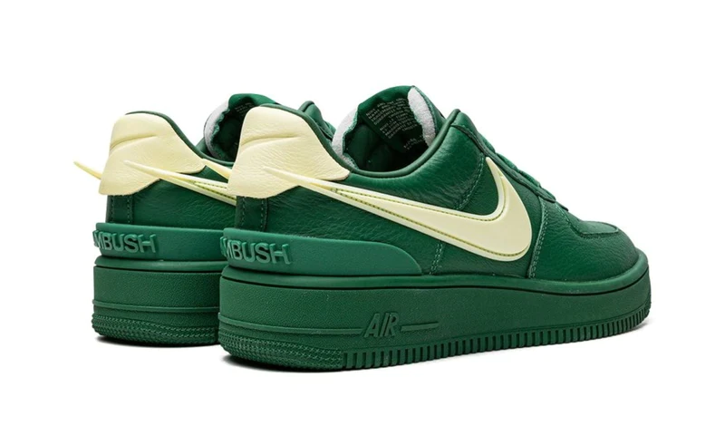 Air Force 1 Low Ambush Pine Green