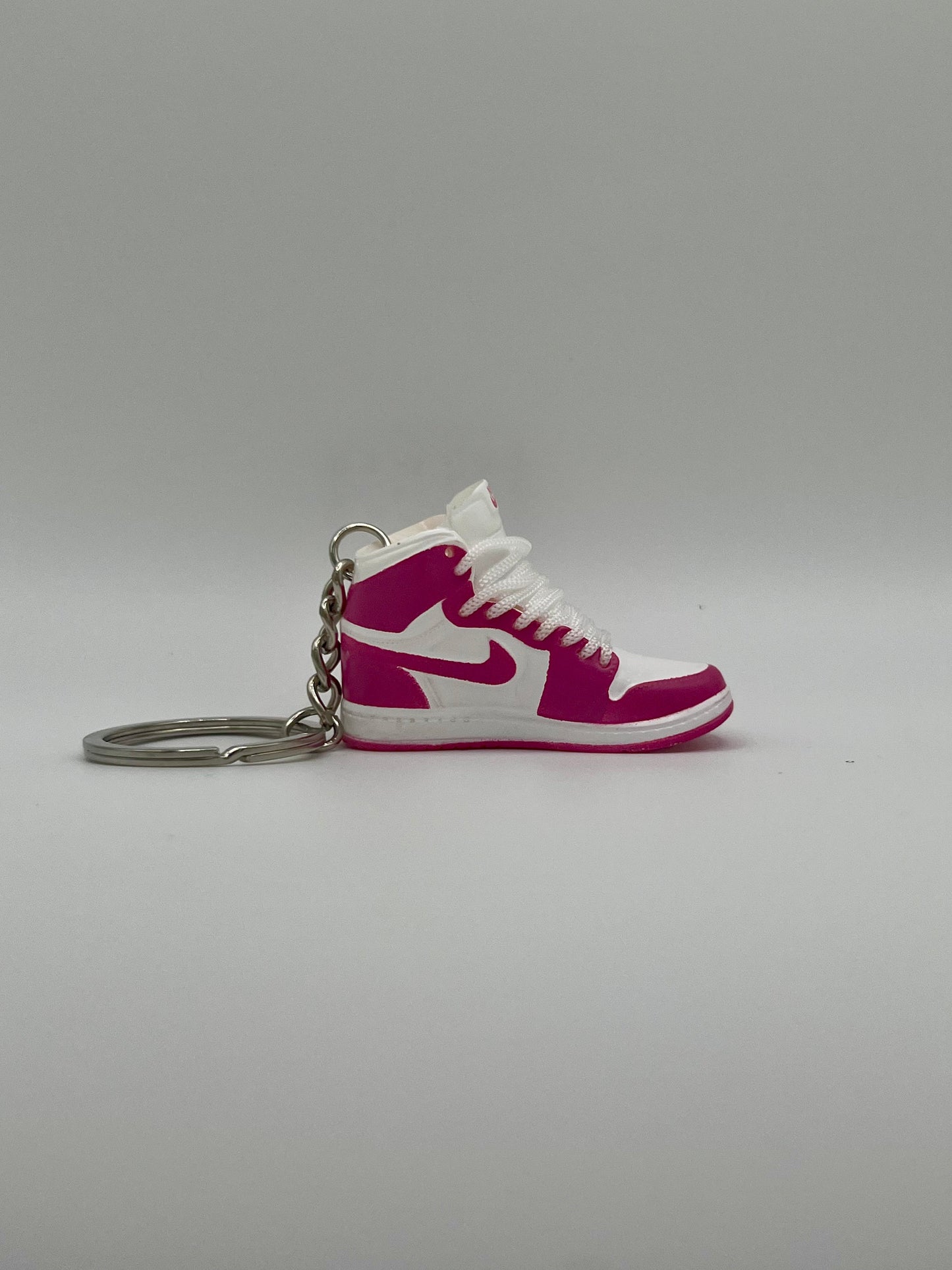 Jordan 1 High Triple Fucsia