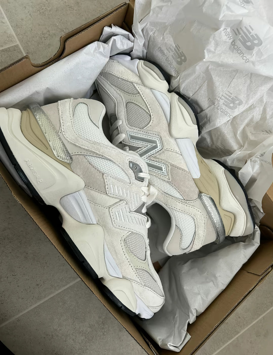 New Balance 9060 Sand